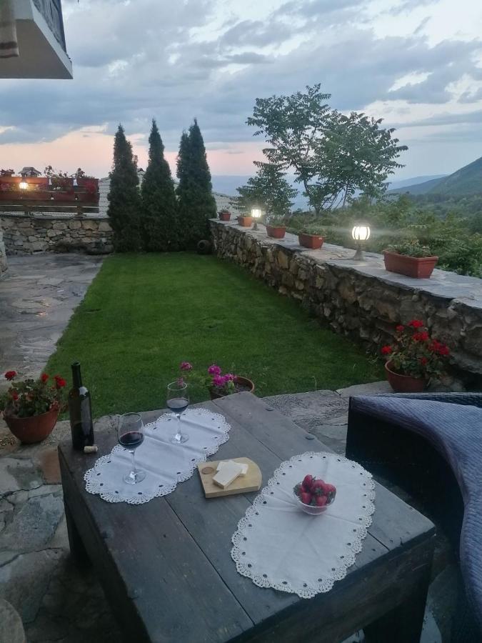 Yancheva Guest House Delchevo 外观 照片
