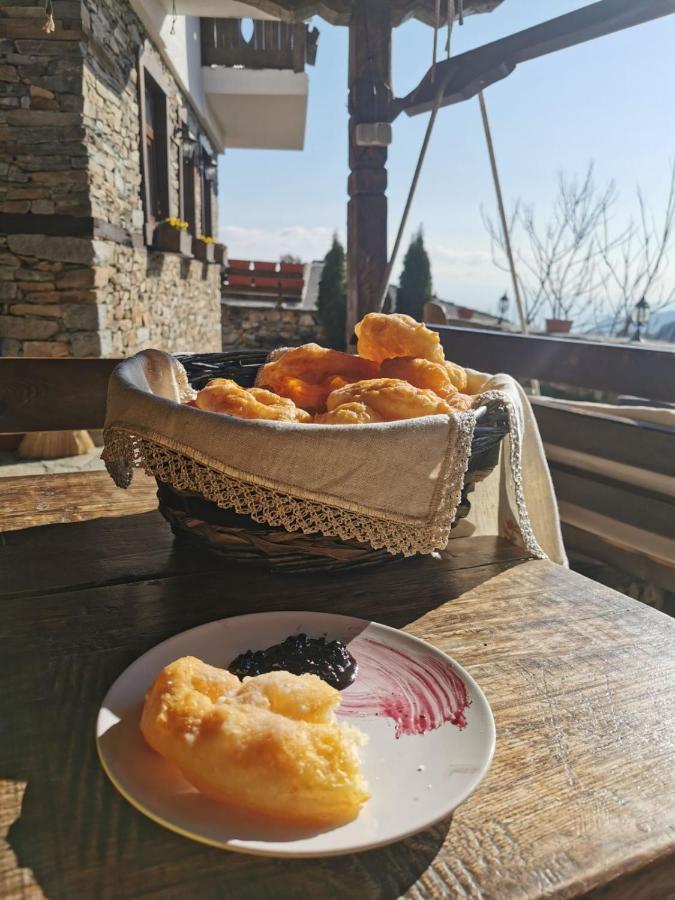 Yancheva Guest House Delchevo 外观 照片